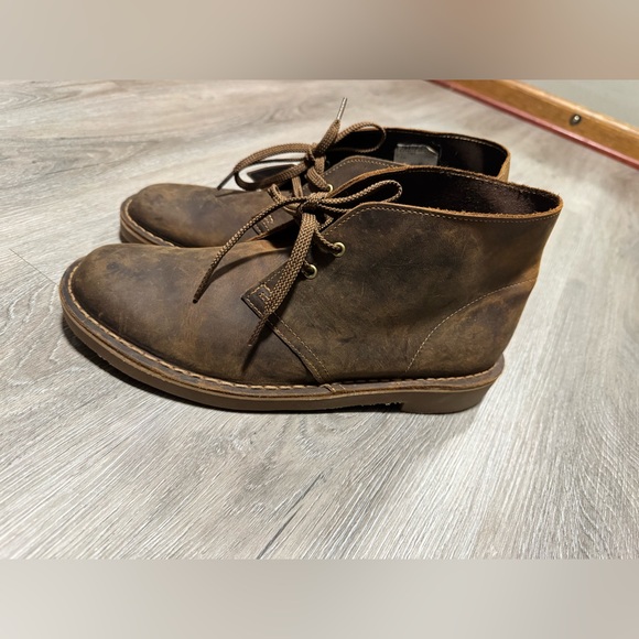 Clarks Dark Brown Leather Chukka Boots | Size 9.5 - Picture 2 of 9